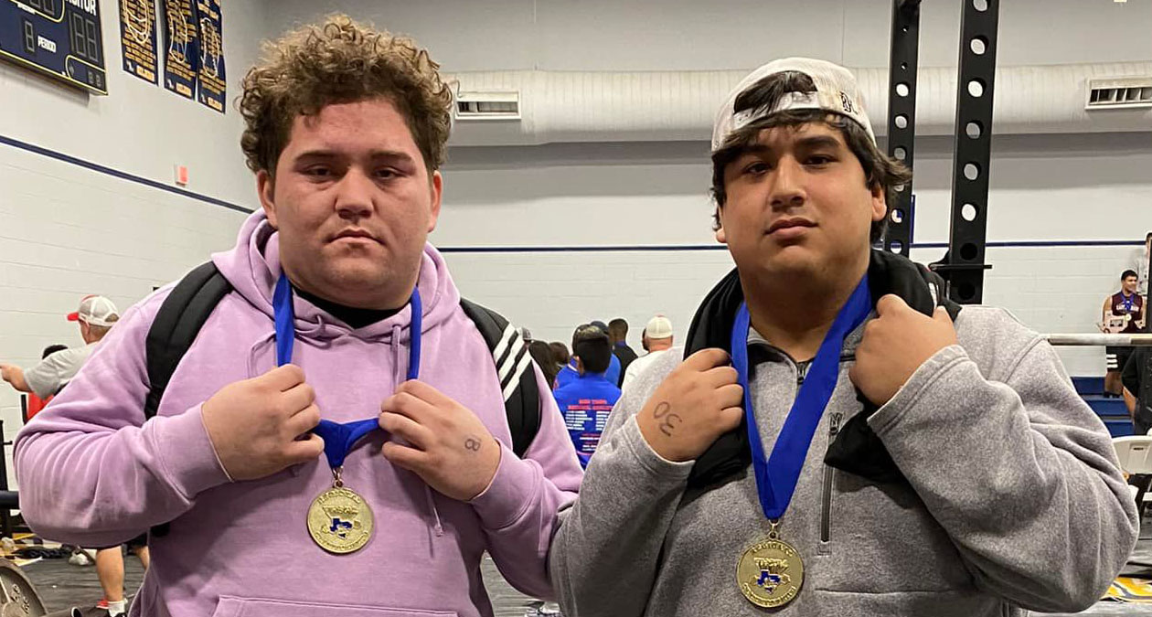 Courtesy photo Tidehaven powerlifters Jerry Johnson, left, and Andrew (Woody) Galvan placed first in their respective weight classes and advanced to the state powerlifting meet to be in Abilene. Also placing at Regionals were: Wyatt Lee - 3rd, Jordan Garcia - 6th, and Shawn Sneath - 9th. Chad Faas and Joeseph Tate also competed at Regionals.