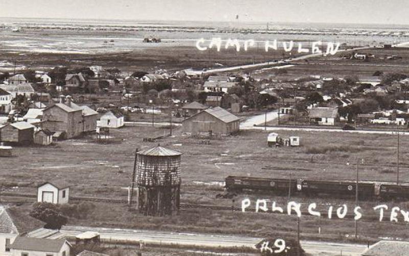 Courtesy photo A photo of the train in Palacios that’s dated October 1940.