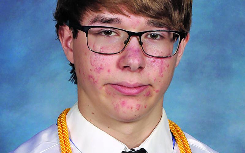 Tidehaven Salutatorian Logan Baylor