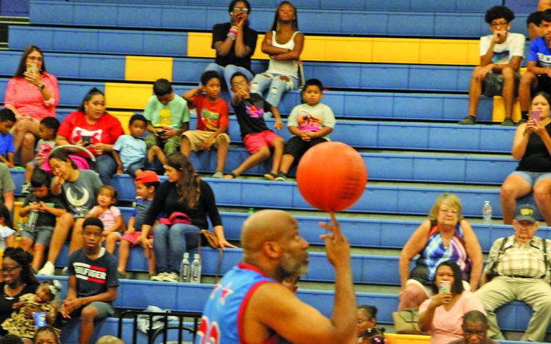 Sentinel photo/Mike Reddell