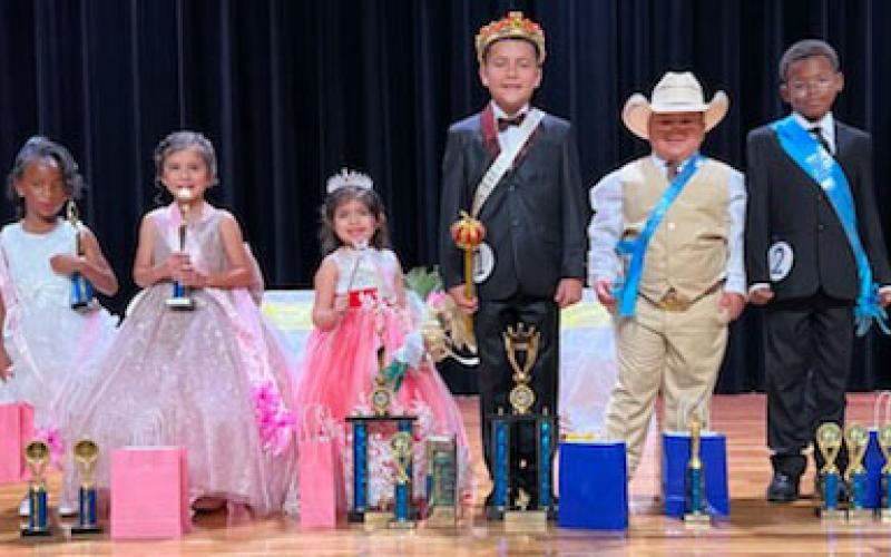 Sentinel Photo/MaLinda Reddell Sentinel Photo/MaLinda Reddell The 2022 Little Miss and Mister Royalty Court include from left: 3rd Runner-up Paris Andrews, 2nd Runner-up Veyda Olivares, Little Miss Camila Avila, Little Mister Jionni Lopez, 2nd Runner-up Carlos Maldonado, and 3rd Runner-up Victor Kerney.
