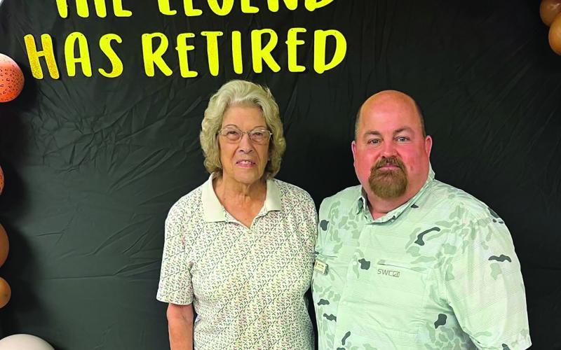 Courtesy photo Former Van Vleck trustee Bobbie Oncken was among the many people who wished former superintendent John O’Brien well at a recent retirement event.