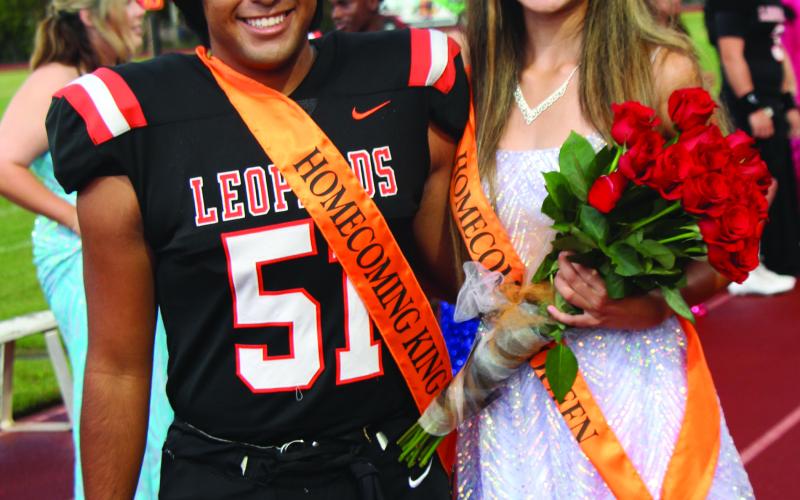 Sentinel photo/Jessica Shepard 2023 Van Vleck High School Homecoming King Christopher Hernandez and Queen Emilee Schneider were crowned at pre-game ceremonies Friday, Sept. 15.