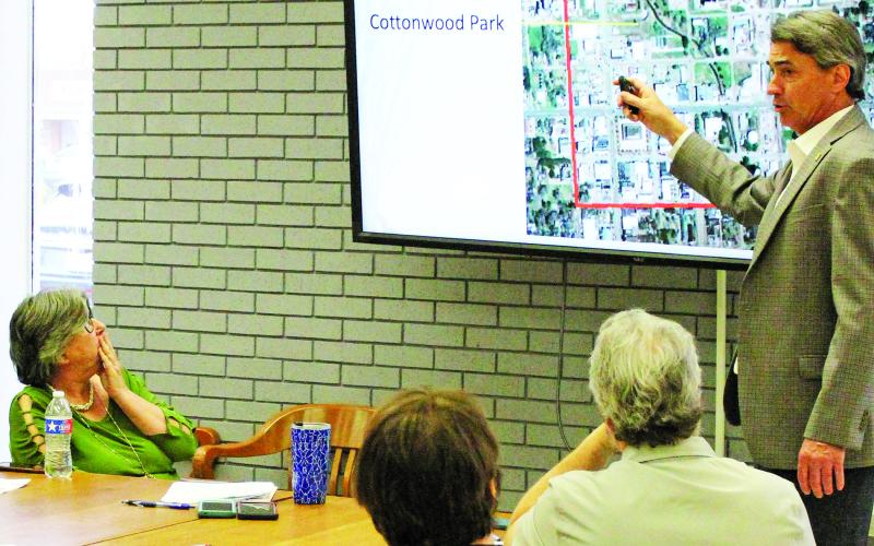 Sentinel Photo/Jessica Shepard Vista Planning &amp; Design’s Mitch Wright presented his conceptual design elements for the possible "Cottonwood Park" and "Barkway Park" project plans on Thursday, Feb. 8. The next phase for the plans is to secure an engineer.
