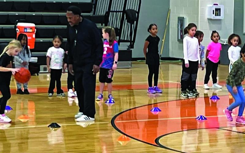 VVISD photo The first Future Leps Basketball Camp is under way. The camp schedule: 9:00-10:15....all K - 2nd; 10:30-11:45....all 3rd - 4th; 12:00-1:15....all 5th - 6th. VVISD recognizes Mrs. Teresa Ford and amazing community volunteers for organizing this opportunity for youth.