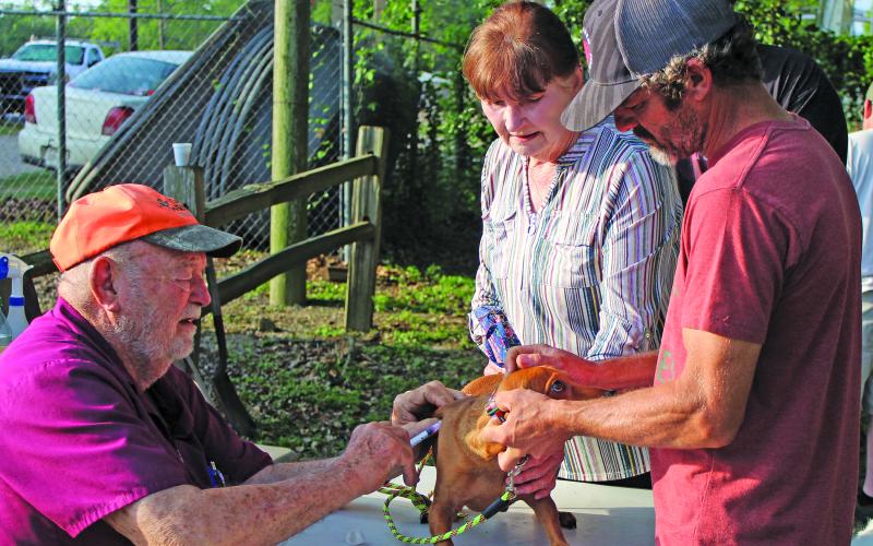 Sentinel Photo/Jessica Shepard Bay City Feed partnered with Dr. Jim Davant for its “Annual Free Rabies Vaccine Clinic” Saturday, April 26, at Liberty Park.