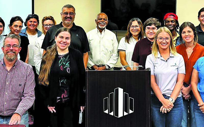 Mayor Robert Nelson with LynnGroup team.