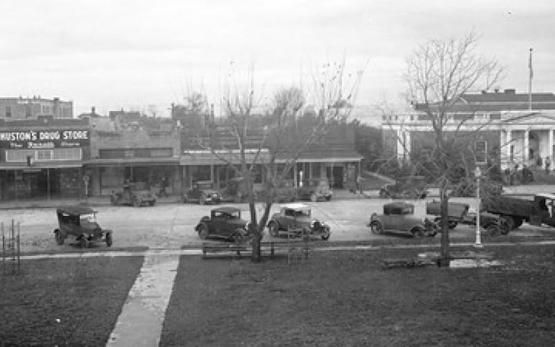Bay City Texas 1919-1943 Public Gallery West side of Bay City square, mid-1920s.