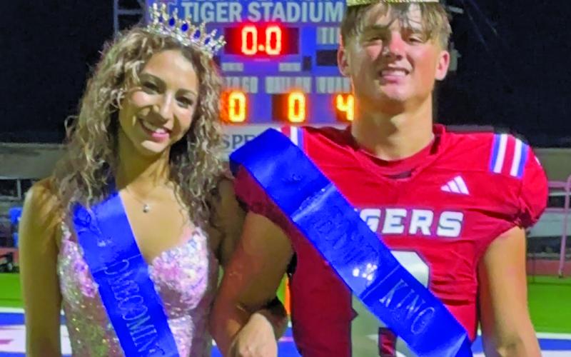 Photo by Anna Hernandez Tidehaven High School's 2025 Homecoming Queen Naomi Alameda and Homecoming King Kale Russell were crowned at halftime on Friday, Sept. 12.