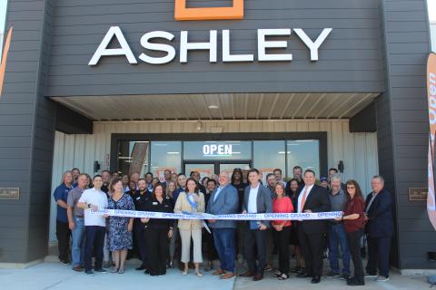 Ashley Furniture partnered with the Bay City Chamber of Commerce & Agriculture for a grand opening ribbon-cutting ceremony on Sept. 26. The business is located at 3510 7th St. in Bay City. Sentinel Photo/ Jessica Shepard