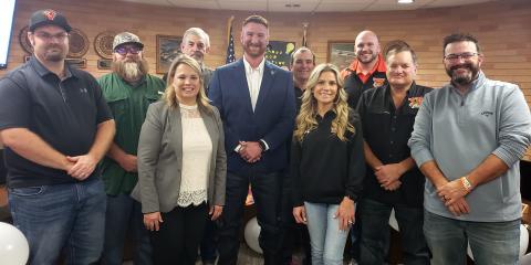 Sentinel Photo/Jessica Shepard Van Vleck ISD’s new police chief Stephen Jimenez was congratulated on joining the Van Vleck Leopard family and posed with VVISD trustees and administration personnel at the Jan. 13 meeting. Please see Pages 7 and 8 for more Van Vleck ISD news and photos 