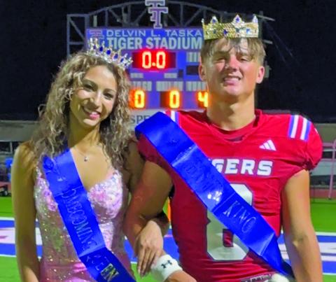Photo by Anna Hernandez Tidehaven High School's 2025 Homecoming Queen Naomi Alameda and Homecoming King Kale Russell were crowned at halftime on Friday, Sept. 12.
