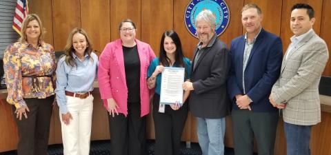 Sentinel Photo/Mike Reddell City Council recognized a proclamation supporting the City of Bay City’s application for the Tourism Friendly Texas designation at council’s meeting Nov. 18.