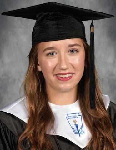 Valedictorian Makayla Alford