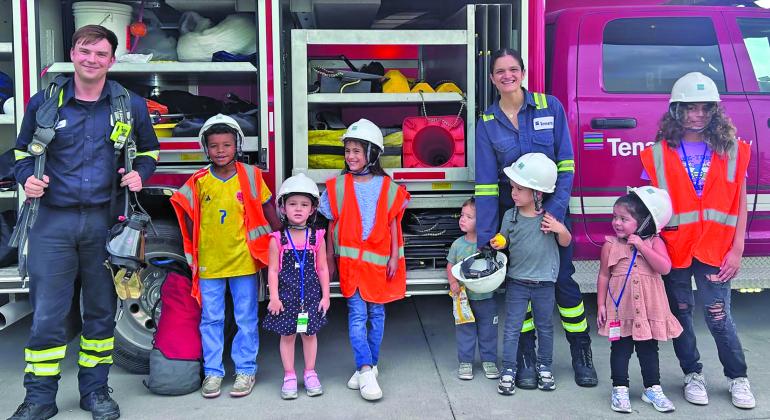 Over the past two months, TenarisBayCity has hosted family mill tours, welcoming employees’ family members for a closer look inside the facility and the work their loved ones do every day.  TenarisBayCity photo 