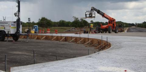 Sentinel photo/Mike Reddell TxDOT will build a $4.5 million roundabout at the intersection of Texas 60 and FM 2668. Work is scheduled to be completed by July 2023 - weather permitting.