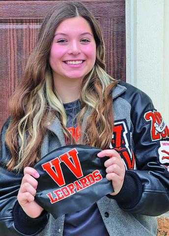 Contributed photo Above, Van Vleck’s Nicole Ryman qualifies for state.