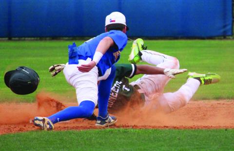 Sentinel Photo/Mike Reddell Bay City High School’s second baseman puts out an Iowa Colony runner in the Blackcats 5-4 victory Friday, April 7, here. The Blackcats are 8-4-1, 4-0, and lead District 26-4A-1. Bay City was to play second-place Columbia there Tuesday, April 11.
