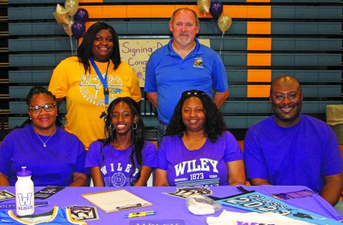 Sentinel photo/Mike Reddell Jacqu’lene “Jacque” Jones signed with Wiley College in Marshall, Texas. At BCHS, Jones was varsity basketball, volleyball, track and cheer for two years and theater for four years. She was a National High School School Society member for two years.