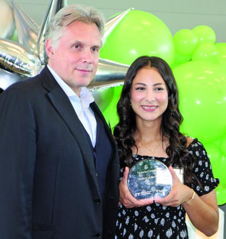 Sentinel Photo/Mike Reddell Tenaris US President Luca Zanotti with the 2023 Tenaris Student of the Year, Palacios High School student Victoria Castañón.
