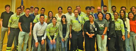 Courtesy of Tenaris As part of a day of insight and inspiration for Tenaris summer interns, they gathered recently at TenarisBayCity to get an in-depth look at our Global Trainee Program, guided by Karla Acosta, Talent Attraction Manager. During the event, they had the chance to hear from Hernan Brondino, Vice President of US Operations South, who shared some insights from his experience. 