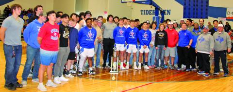 Sentinel Photo/Mike Reddell Tidehaven students, coaches, faculty and staff gathered for the presentation of the Chevy Spotlight Team of the Week trophy marking Tidehaven earning a spot in the state 3A-2 champsionship at AT&T stadium. The gathering was at the Tigers’ basketball game with Palacios Friday, Jan. 19.