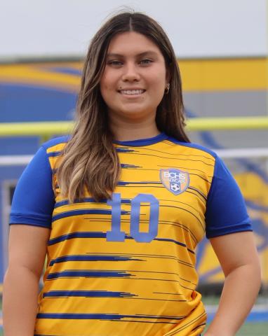 Isabelle Villalovos Salutatorian