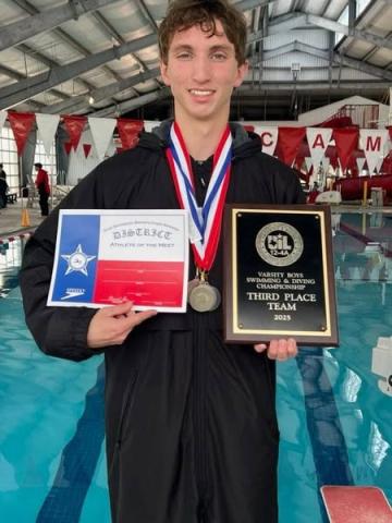 Van Vleck’s Curtis Goodman was Boys swimmer of the district meet