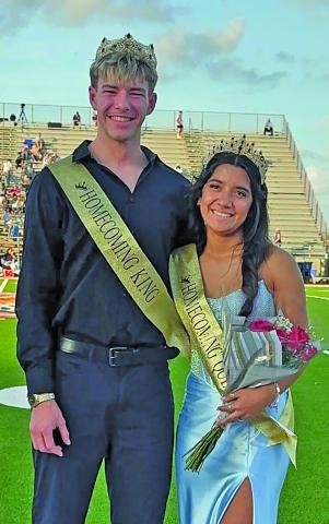 Photo by Anna Hernadez 2026 Van Vleck High School Homecoming King Matthew Burks and Queen Ierial Garcia were crowned on Friday, Sept. 11.