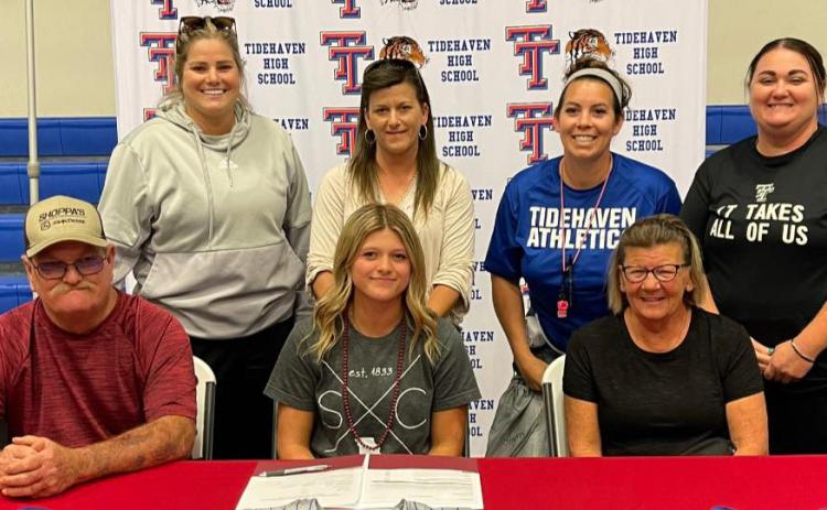 Contributed photo Tidehaven’s Lydia Yeager recently signed to play softball with Stephens College in Missouri.