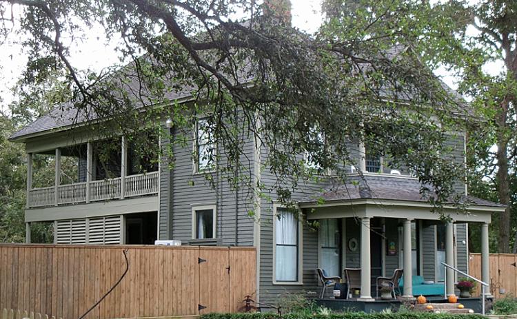 The house today at 2104 3rd