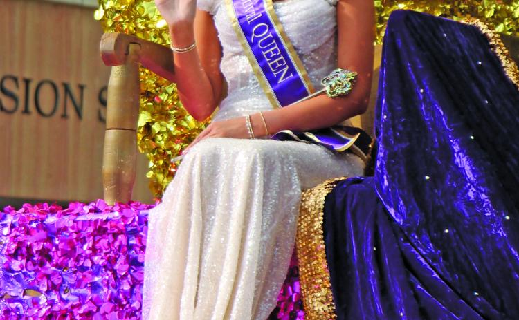 Sentinel Photo/Jessica Shepard 2025 Rice Festival Queen Marin Bolton, along with her royalty court and other contestants, were featured as part of the 8th Annual Matagorda County Veterans Appreciation Parade on Saturday, Nov. 8.